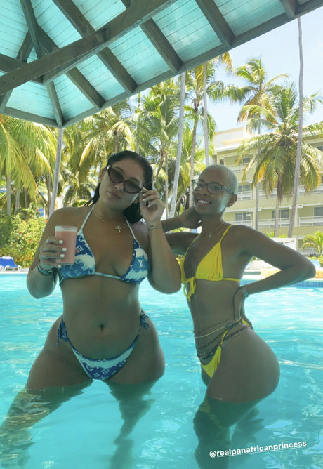 Chelsea Karpel xxx star image