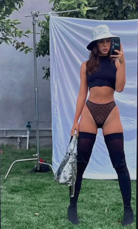 Izzy Rocha star adult photos