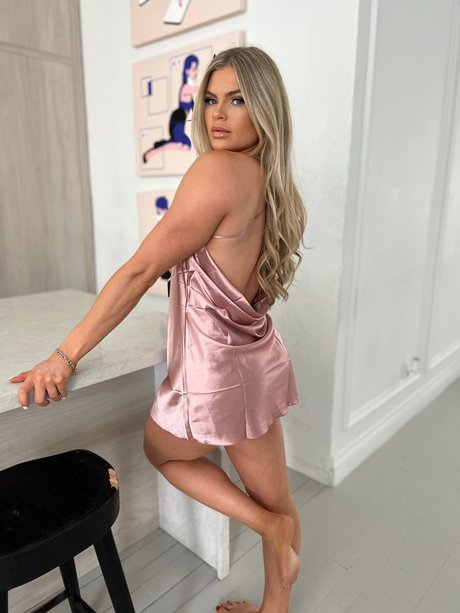 blonde wife onlyfans pretty archive