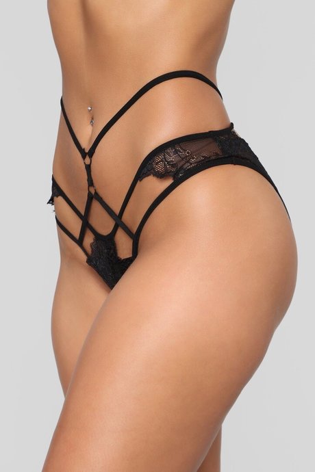 bride onlyfans hot sexy photo