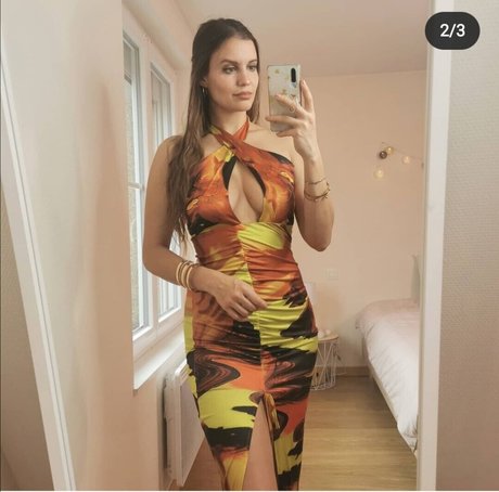 Ewenae pornstar nude images