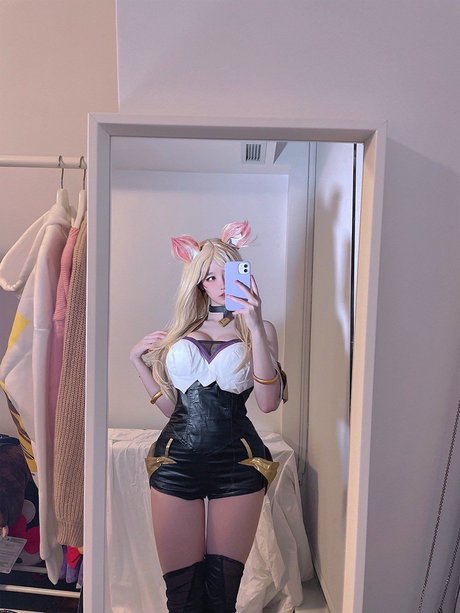 Harutan pornstar hot pic