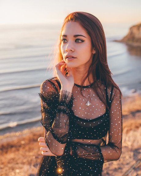 Melodi Flack_ exclusive actress images