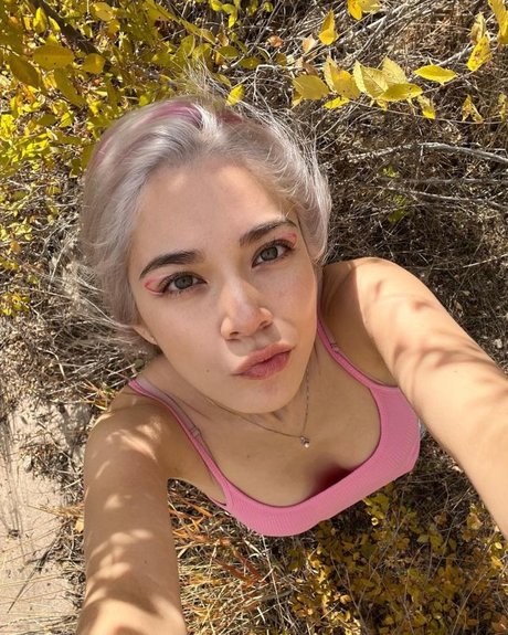 Melodi Flack_ star sexy img