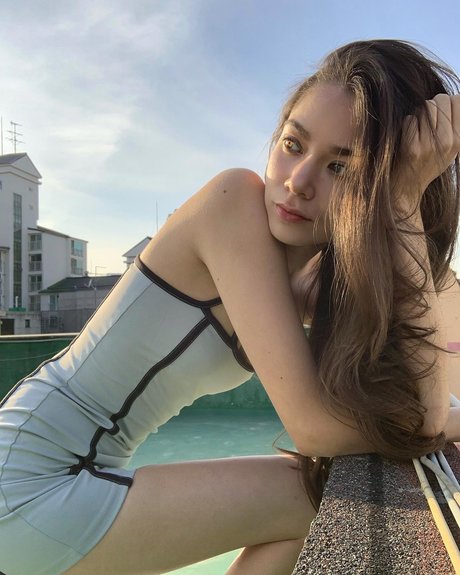 Melodi Flack_ porn model images