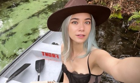 Melodi Flack_ pornstar nude pictures