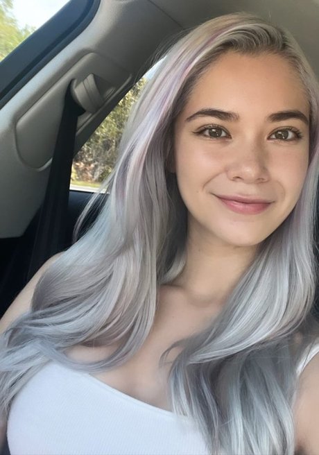 Melodi Flack_ model pretty image