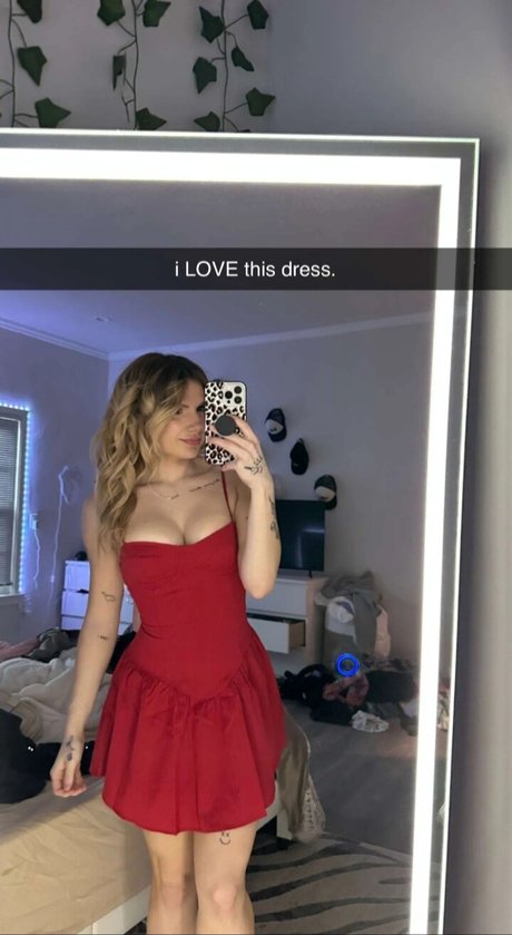 Bailey Rose beautiful model photos