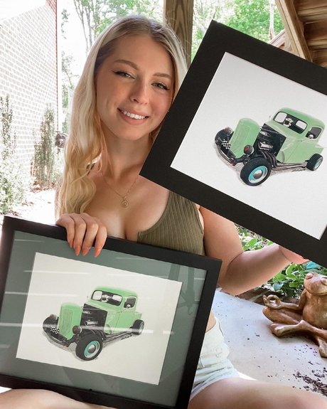 Marris Gulledge sexy actress img