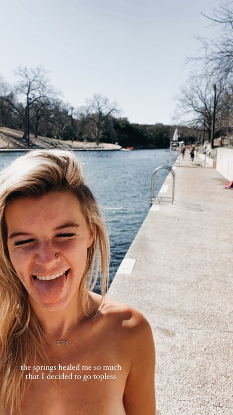 Rachel Bell star hd img