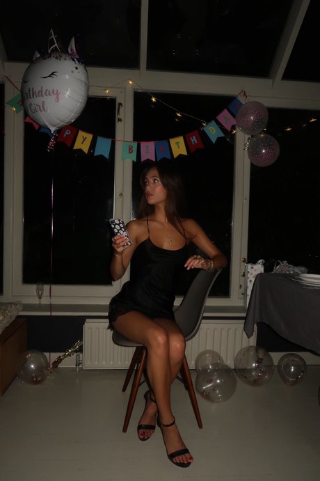 Saoirse Alicia Behzadi_ best model img