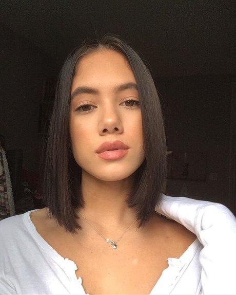 Saoirse Alicia Behzadi_ pornstar pretty pic