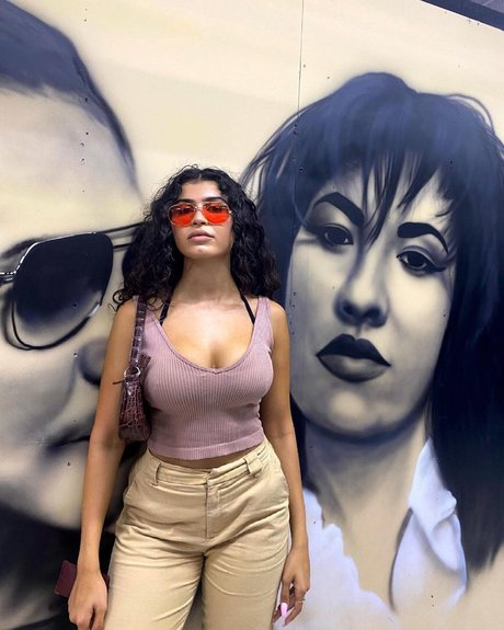 Taleen model porn pic