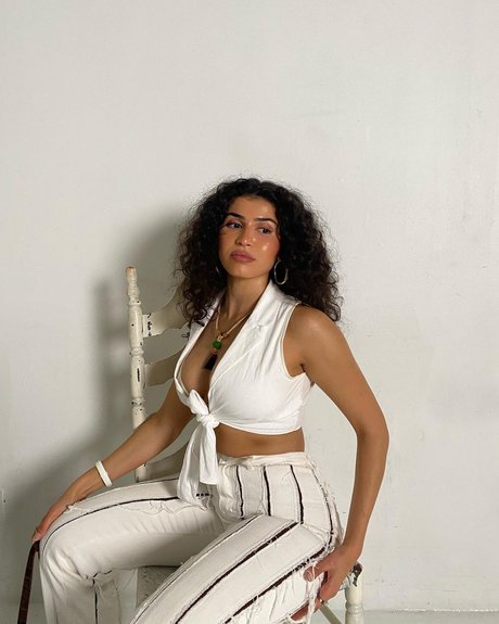 Taleen beautiful pornstar pics