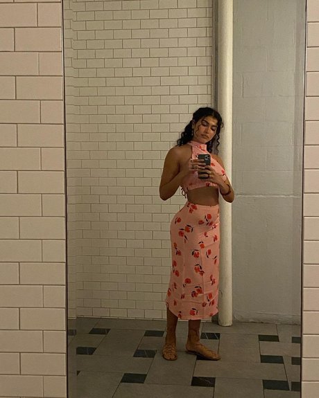 Taleen pornstar naked images