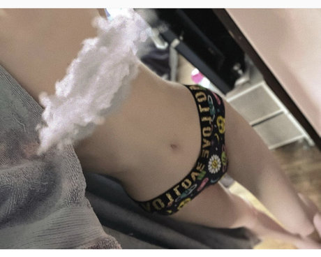 grandma onlyfans nudes galleries