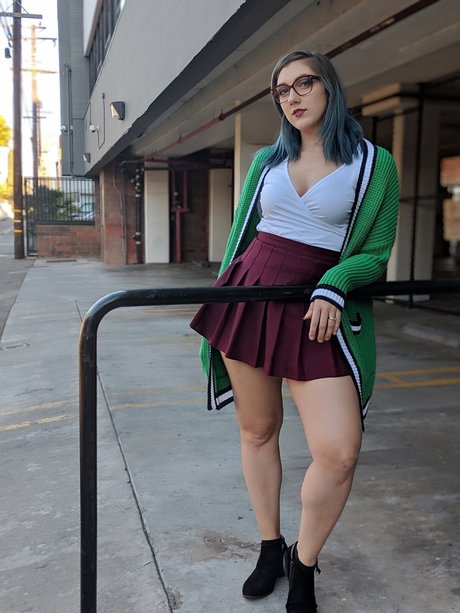 ebony smoking onlyfans top img