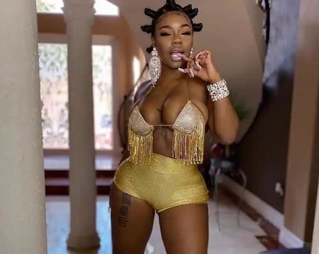 Sukihana_ high quality pornstar pictures