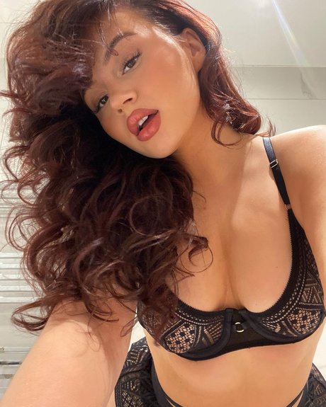 videocall onlyfans hd pic