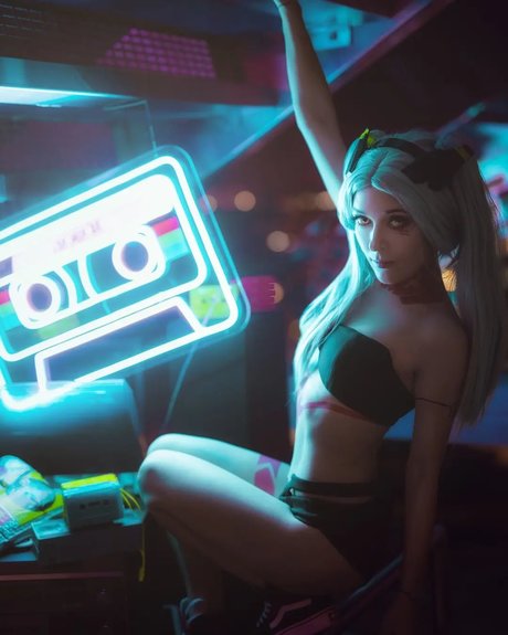 Aara Lee_ star naked gallery