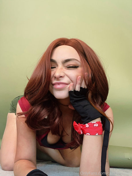 Caitlin Christine model images