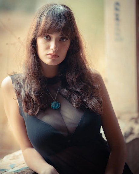 Linoy Tavore star pornographic pic