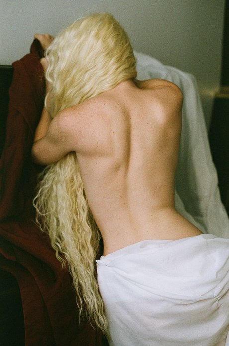 Rotten Queen porn model pic