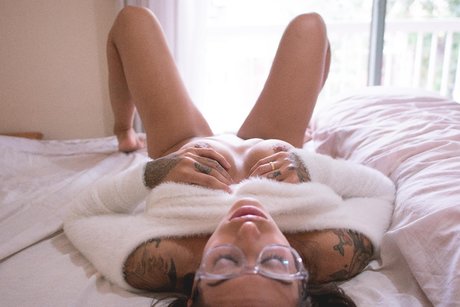 Evelyn Perez nice actress pictures