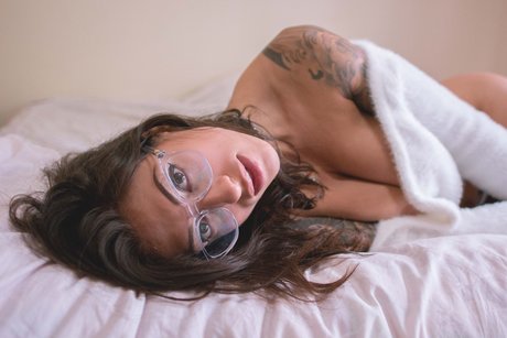 Evelyn Perez hot star photos