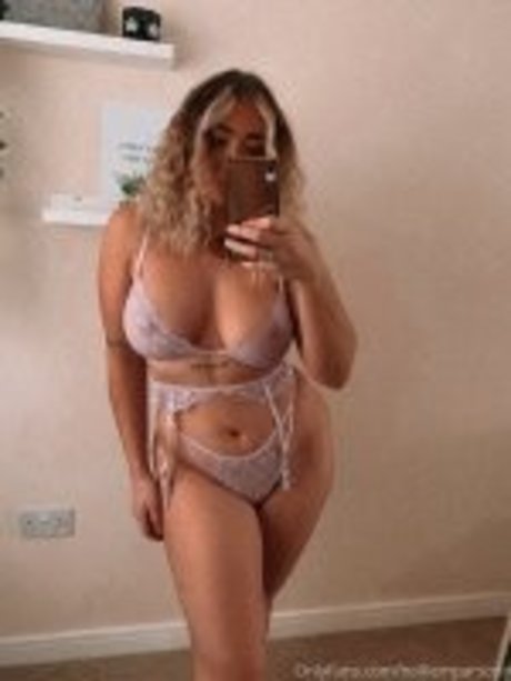 Hollie M Parsons Profile Photo