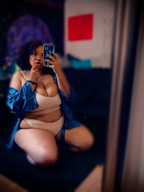 Littyliya pornstar nice pic