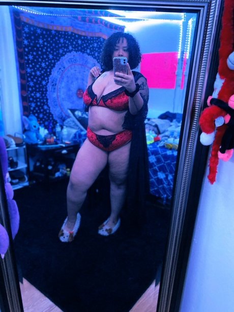 Littyliya star nude picture