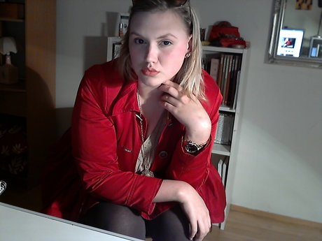 emo onlyfans beautiful image