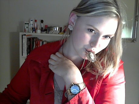 Otoni Ogni nice star pic