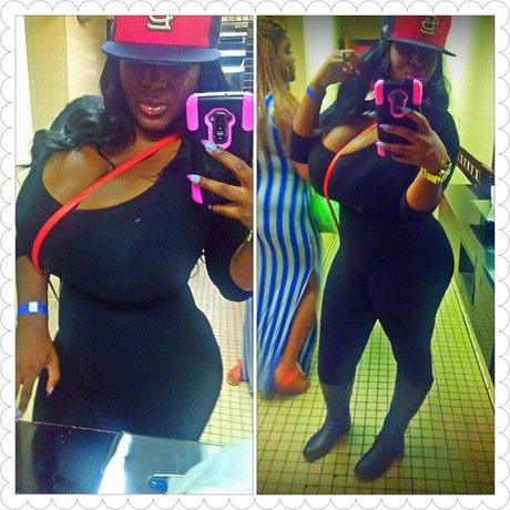 blowjob selfie onlyfans art nude gallery