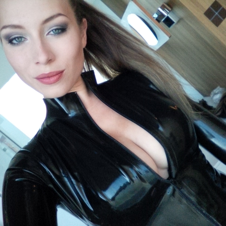 petite girls onlyfans beautiful picture