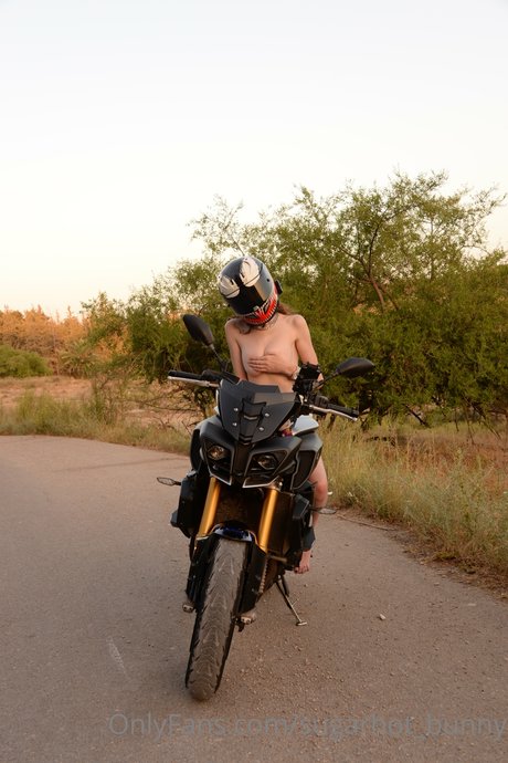 Eden Ayalon_ model xxx galleries