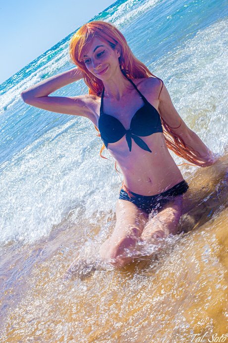 Maya Gold top actress gallery