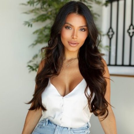 Jessica Giselle star sexy img