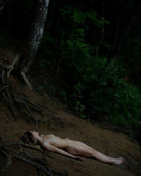 Lena Stepanova model nude img