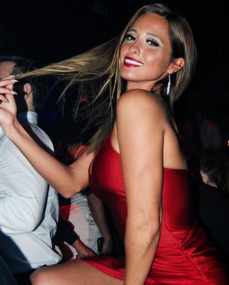 Taylor Blanton model nice photos