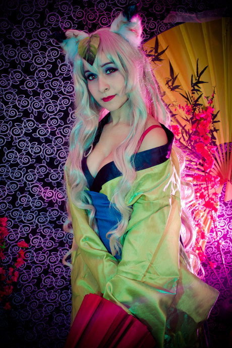 Kitsune No Fullmoon sex model galleries