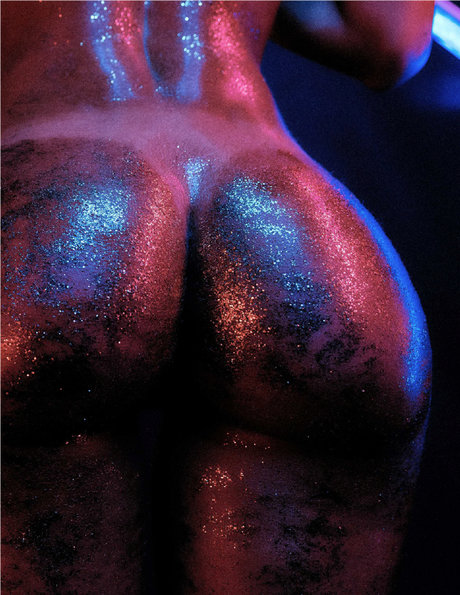 Valentina Lequeux sexy star images