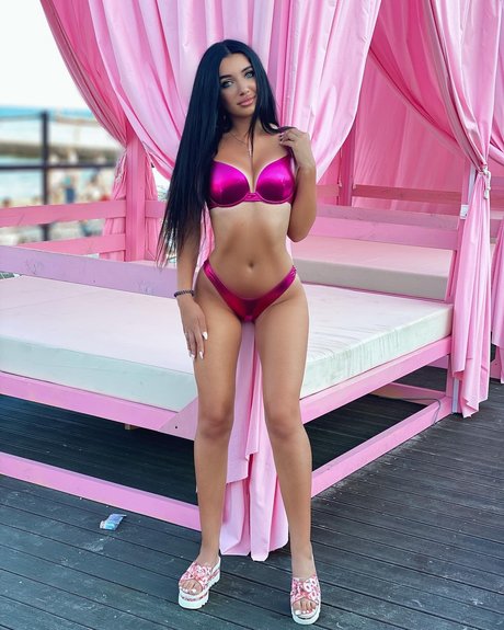 Dianna Petrova model sexy photos