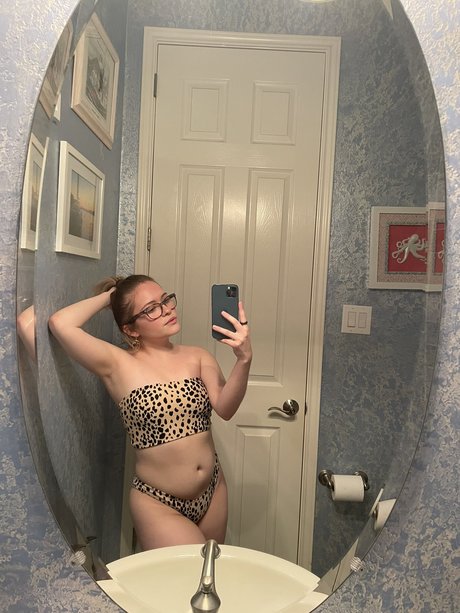 Danielle Delgado model nude archive