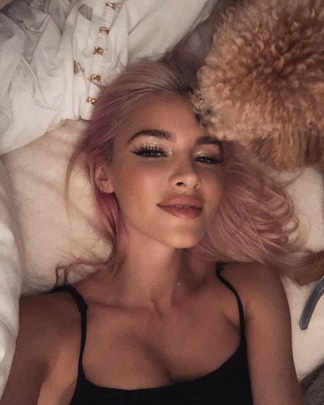 Jean Watts nude star pics