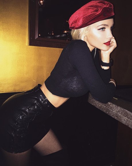 Jean Watts nice model pic