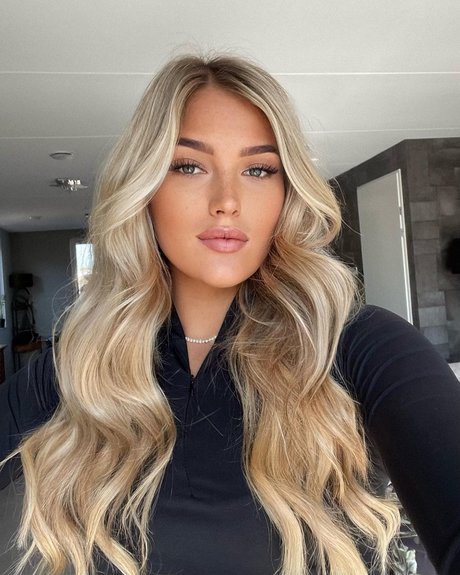 Milou Tamara Roes perfect star gallery