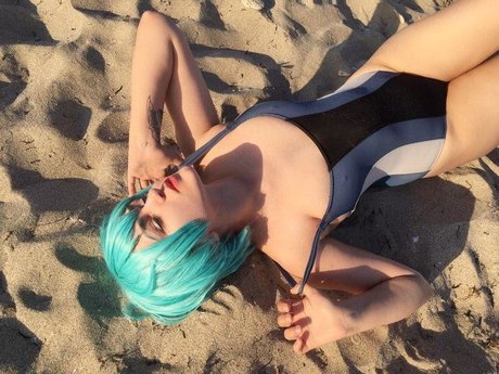 Piehentai model exclusive pics