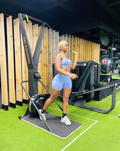 Sharon Gambu erotic model photos